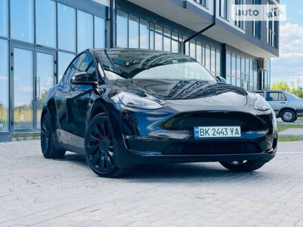 Черный Тесла Model Y, объемом двигателя 0 л и пробегом 56 тыс. км за 30900 $, фото 1 на Automoto.ua