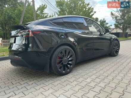 Чорний Тесла Model Y, об'ємом двигуна 0 л та пробігом 65 тис. км за 22999 $, фото 1 на Automoto.ua