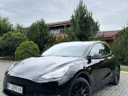 Тесла Model Y 2021 в Киеве на Automoto.ua Черный Тесла Model Y, объемом двигателя 0 л и пробегом 35 тыс. км за 19800 $, фото 1 на Automoto.ua