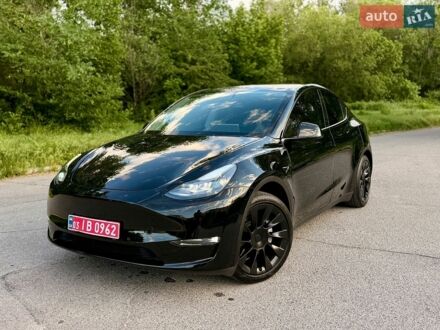 Черный Тесла Model Y, объемом двигателя 0 л и пробегом 88 тыс. км за 23200 $, фото 1 на Automoto.ua