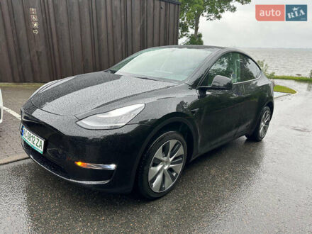 Черный Тесла Model Y, объемом двигателя 0 л и пробегом 33 тыс. км за 28900 $, фото 1 на Automoto.ua