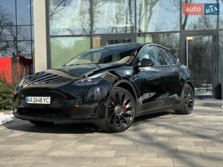Тесла Model Y 2022 в Киеве на Automoto.ua Черный Тесла Model Y, объемом двигателя 0 л и пробегом 80 тыс. км за 35000 $, фото 1 на Automoto.ua