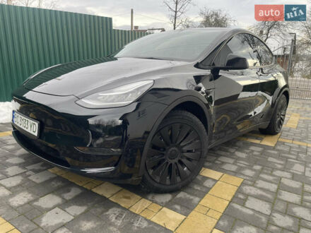 Черный Тесла Model Y, объемом двигателя 0 л и пробегом 68 тыс. км за 25900 $, фото 1 на Automoto.ua