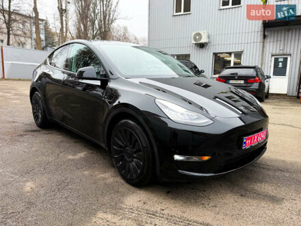 Черный Тесла Model Y, объемом двигателя 0 л и пробегом 48 тыс. км за 28800 $, фото 1 на Automoto.ua