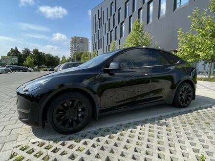 Тесла Model Y 2022 в Ровно на Automoto.ua Черный Тесла Model Y, объемом двигателя 0 л и пробегом 50 тыс. км за 25500 $, фото 1 на Automoto.ua