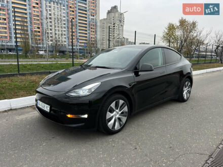Черный Тесла Model Y, объемом двигателя 0 л и пробегом 61 тыс. км за 22900 $, фото 1 на Automoto.ua