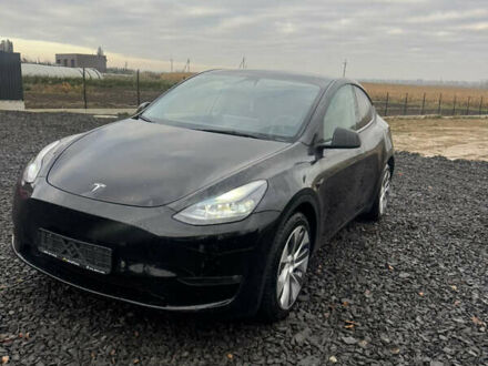Черный Тесла Model Y, объемом двигателя 0 л и пробегом 224 тыс. км за 27500 $, фото 1 на Automoto.ua