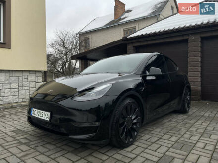 Черный Тесла Model Y, объемом двигателя 0 л и пробегом 124 тыс. км за 24800 $, фото 1 на Automoto.ua