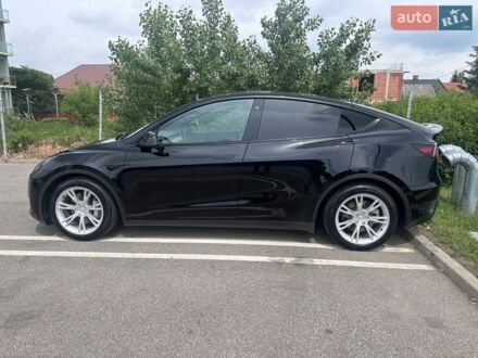 Черный Тесла Model Y, объемом двигателя 0 л и пробегом 124 тыс. км за 22000 $, фото 1 на Automoto.ua