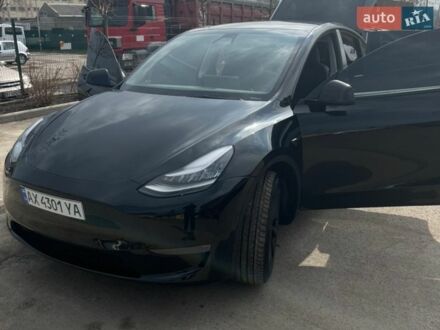 Черный Тесла Model Y, объемом двигателя 0 л и пробегом 28 тыс. км за 26500 $, фото 1 на Automoto.ua