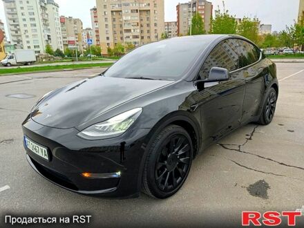 Черный Тесла Model Y, объемом двигателя 0 л и пробегом 47 тыс. км за 33500 $, фото 1 на Automoto.ua