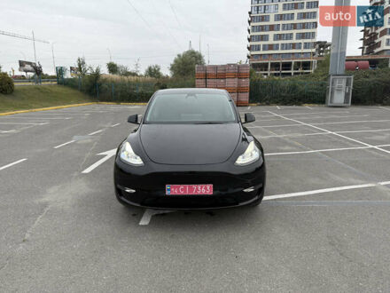 Тесла Model Y 2022 в Ужгороде на Automoto.ua Черный Тесла Model Y, объемом двигателя 0 л и пробегом 65 тыс. км за 27000 $, фото 1 на Automoto.ua