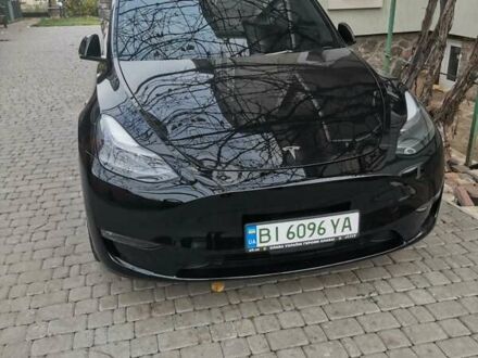 Черный Тесла Model Y, объемом двигателя 0 л и пробегом 88 тыс. км за 27000 $, фото 1 на Automoto.ua