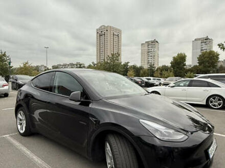 Тесла Model Y 2023 в Киеве на Automoto.ua Черный Тесла Model Y, объемом двигателя 0 л и пробегом 33 тыс. км за 31000 $, фото 1 на Automoto.ua