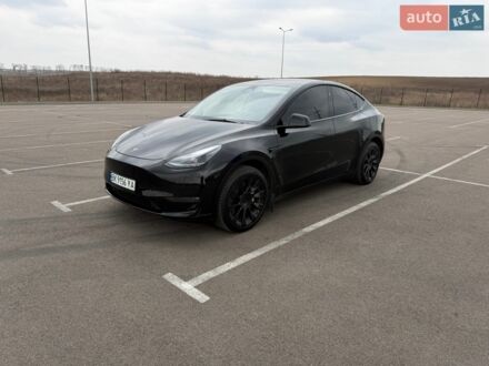 Черный Тесла Model Y, объемом двигателя 0 л и пробегом 52 тыс. км за 26500 $, фото 1 на Automoto.ua
