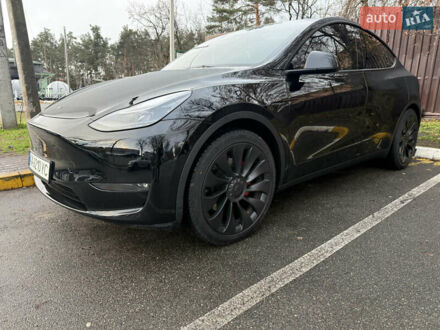 Черный Тесла Model Y, объемом двигателя 0 л и пробегом 33 тыс. км за 29999 $, фото 1 на Automoto.ua
