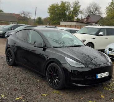 Чорний Тесла Model Y, об'ємом двигуна 0 л та пробігом 35 тис. км за 29999 $, фото 1 на Automoto.ua