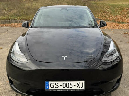Черный Тесла Model Y, объемом двигателя 0 л и пробегом 16 тыс. км за 27000 $, фото 1 на Automoto.ua