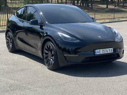 Тесла Model Y 2023 в Днепре (Днепропетровске) на Automoto.ua Черный Тесла Model Y, объемом двигателя 0 л и пробегом 9 тыс. км за 38000 $, фото 1 на Automoto.ua