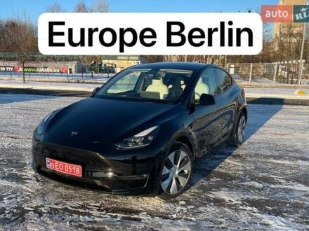 Тесла Model Y 2023 у Києві на Automoto.ua Чорний Тесла Model Y, об'ємом двигуна 0 л та пробігом 20 тис. км за 35000 $, фото 1 на Automoto.ua