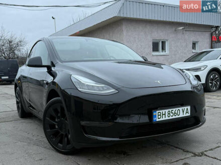 Черный Тесла Model Y, объемом двигателя 0 л и пробегом 44 тыс. км за 26500 $, фото 1 на Automoto.ua