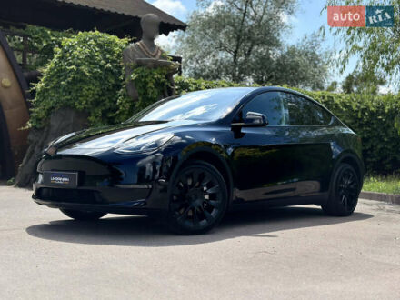 Тесла Model Y 2023 в Днепре (Днепропетровске) на Automoto.ua Черный Тесла Model Y, объемом двигателя 0 л и пробегом 1 тыс. км за 43500 $, фото 1 на Automoto.ua