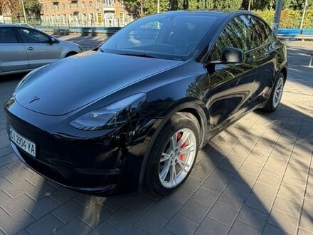 Черный Тесла Model Y, объемом двигателя 0 л и пробегом 43 тыс. км за 28500 $, фото 1 на Automoto.ua