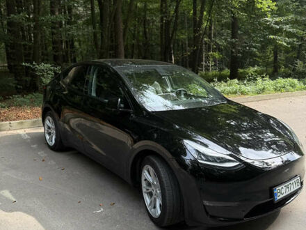 Черный Тесла Model Y, объемом двигателя 0 л и пробегом 21 тыс. км за 29500 $, фото 1 на Automoto.ua