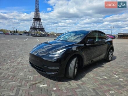 Чорний Тесла Model Y, об'ємом двигуна 0 л та пробігом 64 тис. км за 25200 $, фото 1 на Automoto.ua