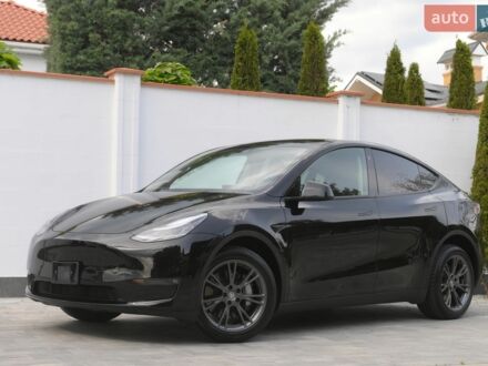Черный Тесла Model Y, объемом двигателя 0 л и пробегом 21 тыс. км за 29999 $, фото 1 на Automoto.ua