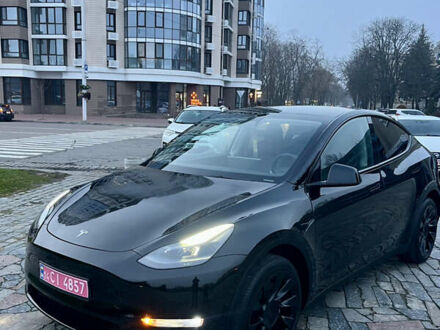 Черный Тесла Model Y, объемом двигателя 0 л и пробегом 59 тыс. км за 25950 $, фото 1 на Automoto.ua
