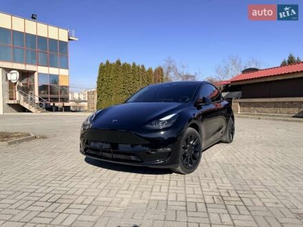 Черный Тесла Model Y, объемом двигателя 0 л и пробегом 26 тыс. км за 36000 $, фото 1 на Automoto.ua