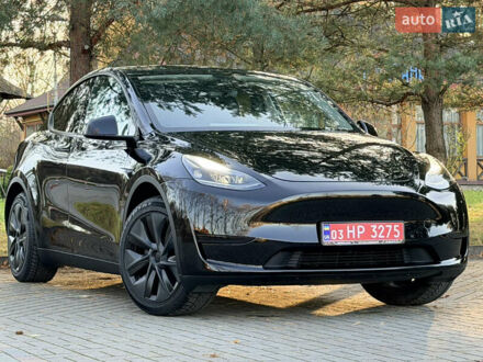 Черный Тесла Model Y, объемом двигателя 0 л и пробегом 4 тыс. км за 29800 $, фото 1 на Automoto.ua