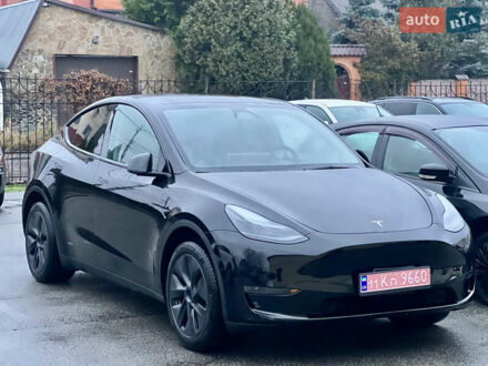 Черный Тесла Model Y, объемом двигателя 0 л и пробегом 5 тыс. км за 33800 $, фото 1 на Automoto.ua