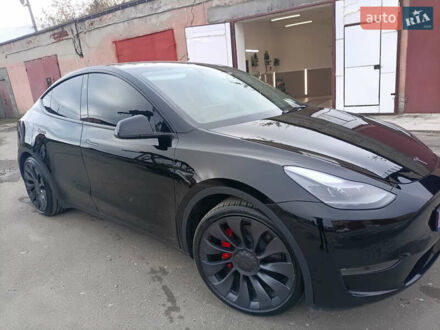 Тесла Model Y 2024 в Тернополе на Automoto.ua Черный Тесла Model Y, объемом двигателя 0 л и пробегом 13 тыс. км за 33500 $, фото 1 на Automoto.ua