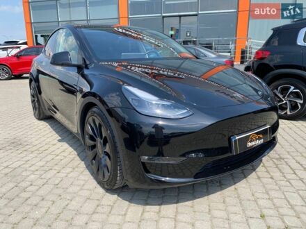 Черный Тесла Model Y, объемом двигателя 0 л и пробегом 43 тыс. км за 30700 $, фото 1 на Automoto.ua