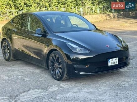 Черный Тесла Model Y, объемом двигателя 0 л и пробегом 29 тыс. км за 25000 $, фото 1 на Automoto.ua