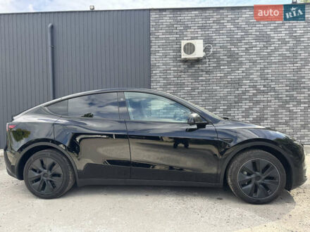 Черный Тесла Model Y, объемом двигателя 0 л и пробегом 2 тыс. км за 38300 $, фото 1 на Automoto.ua