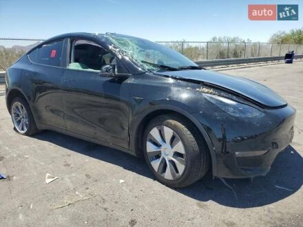 Тесла Model Y 2024 у Києві на Automoto.ua Чорний Тесла Model Y, об'ємом двигуна 0 л та пробігом 35 тис. км за 15000 $, фото 1 на Automoto.ua