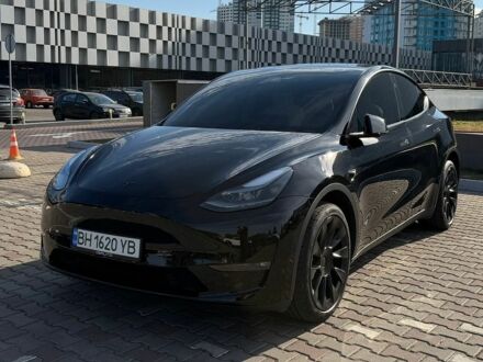Черный Тесла Model Y, объемом двигателя 0 л и пробегом 22 тыс. км за 29900 $, фото 1 на Automoto.ua