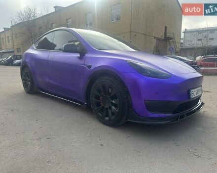 Фиолетовый Тесла Model Y, объемом двигателя 0 л и пробегом 29 тыс. км за 33000 $, фото 2 на Automoto.ua