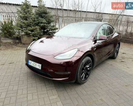 Фиолетовый Тесла Model Y, объемом двигателя 0 л и пробегом 44 тыс. км за 32000 $, фото 2 на Automoto.ua