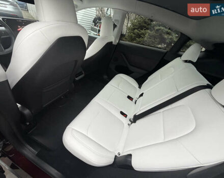 Фиолетовый Тесла Model Y, объемом двигателя 0 л и пробегом 44 тыс. км за 32000 $, фото 24 на Automoto.ua