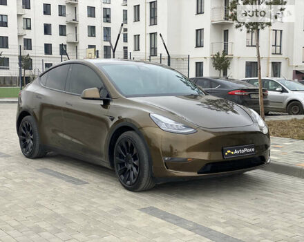 Коричневый Тесла Model Y, объемом двигателя 0 л и пробегом 66 тыс. км за 29999 $, фото 28 на Automoto.ua