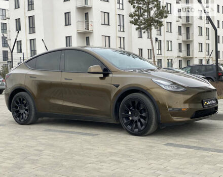 Коричневый Тесла Model Y, объемом двигателя 0 л и пробегом 66 тыс. км за 29999 $, фото 29 на Automoto.ua