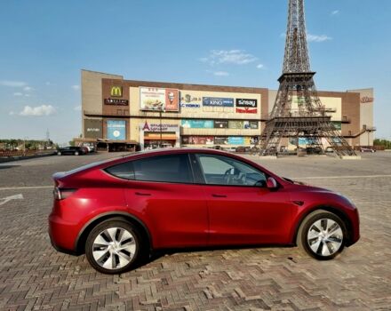 Красный Тесла Model Y, объемом двигателя 0 л и пробегом 16 тыс. км за 31500 $, фото 13 на Automoto.ua