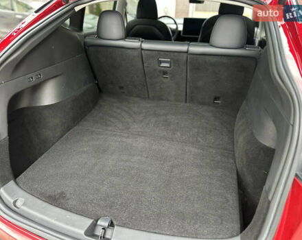 Красный Тесла Model Y, объемом двигателя 0 л и пробегом 157 тыс. км за 21300 $, фото 25 на Automoto.ua