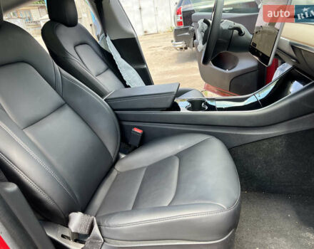 Червоний Тесла Model Y, об'ємом двигуна 0 л та пробігом 18 тис. км за 17900 $, фото 10 на Automoto.ua