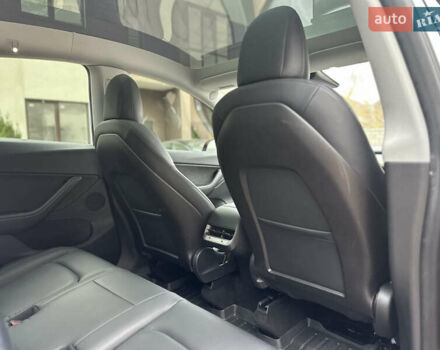 Красный Тесла Model Y, объемом двигателя 0 л и пробегом 157 тыс. км за 21300 $, фото 22 на Automoto.ua