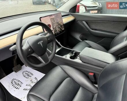 Червоний Тесла Model Y, об'ємом двигуна 0 л та пробігом 230 тис. км за 16200 $, фото 22 на Automoto.ua